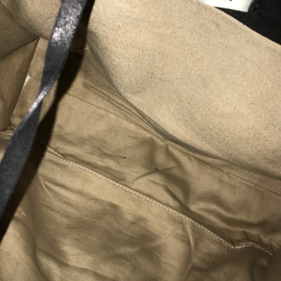 CARVEN Distressed Leather Handbag - Picture 5 of 5